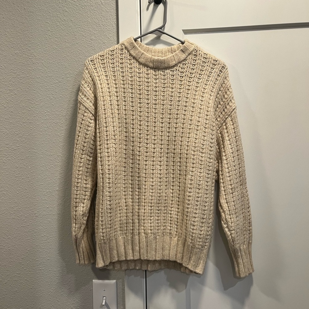 American Eagle Outfitters Cream Chunky Knit Pullover